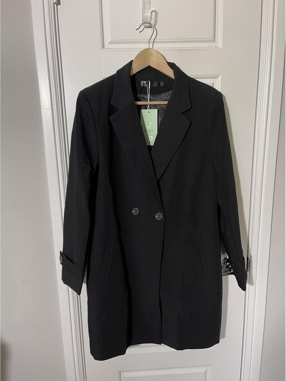 Women’s Pant Suits Size LG Black Long Jacket 2 Pieces W246